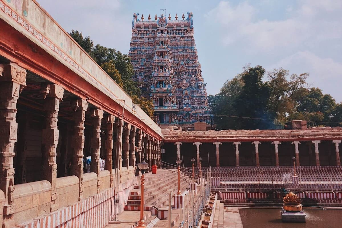 Madurai Murugan Tours and Travels - Premium Cab and Taxi Services in Madurai